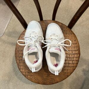 New Balance Women’s Cross Training White/Pink 608v3   Size 11 B